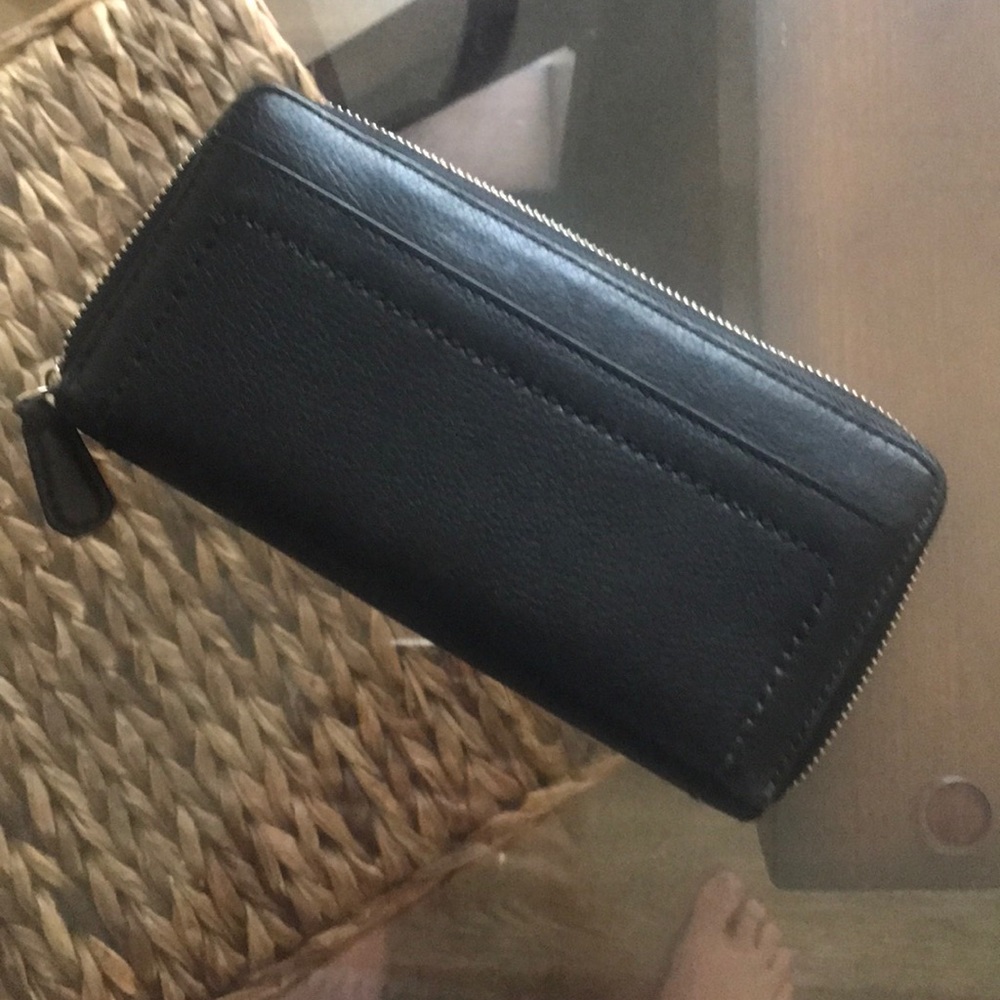 Coach Wallet - Picture 3 of 3